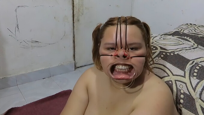 Bondage A Cum Facial Akce S Milf S Velkými Kozy