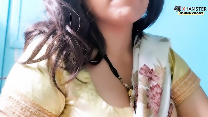 টিন (18+) তার মুখে সেমেন দিয়ে পূর্ণ হয়ে যায়।