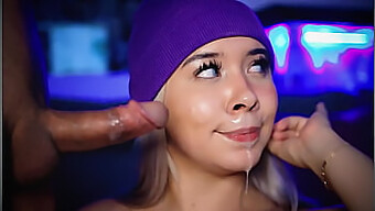 Süßes Latinagirl Bekommt Facial Nachdem Sie Ihrem Mann Einen Blowjob Gegeben Hat