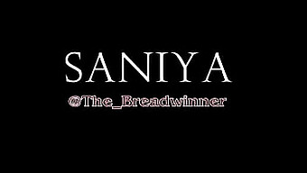 看著saniya K...