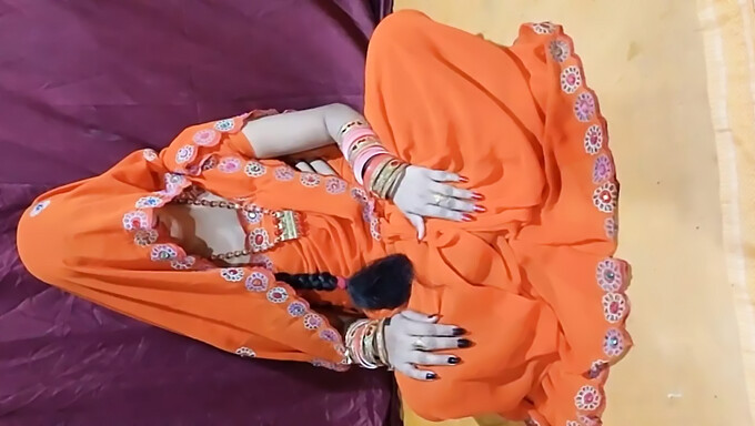 Bhabhi Ki Khoj - En Desi Bhabhis Första Upplevelse