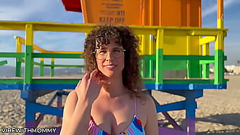 Amatorska Milf Zostaje Podwieziona Na Seks Na Plaży I Cieszy Się Dziką Jazdą